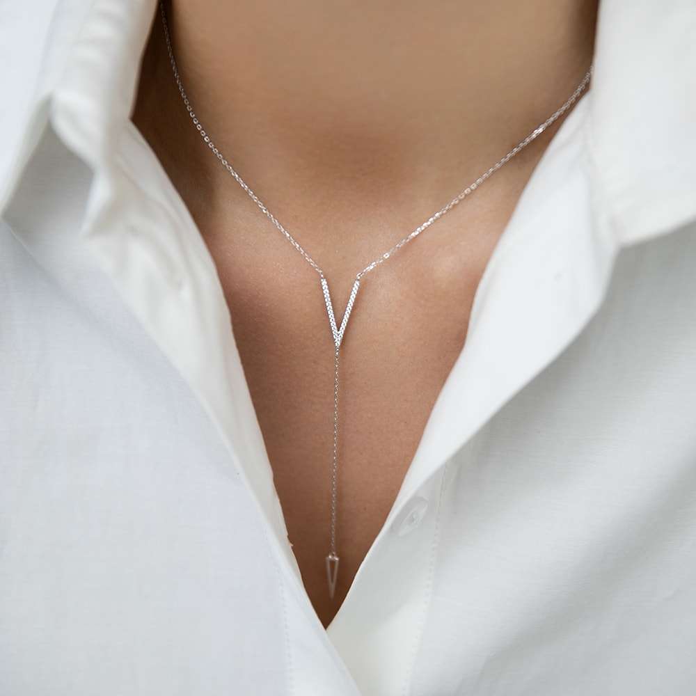 Necklace-tie V