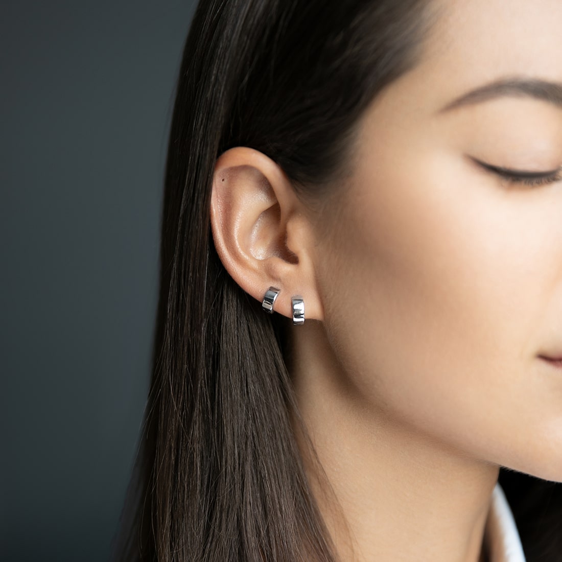 Thickened Huggies Earrings 9mm