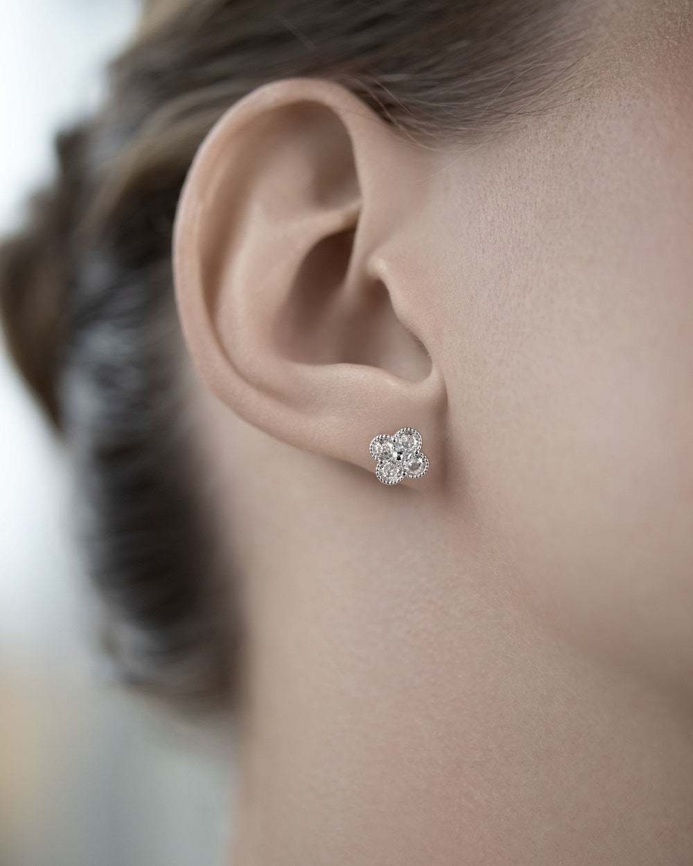 Stud-earrings Clover with stones