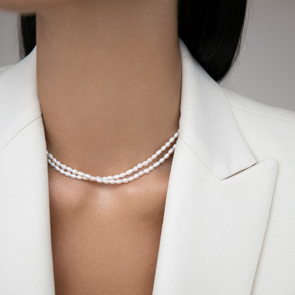 Pearl choker