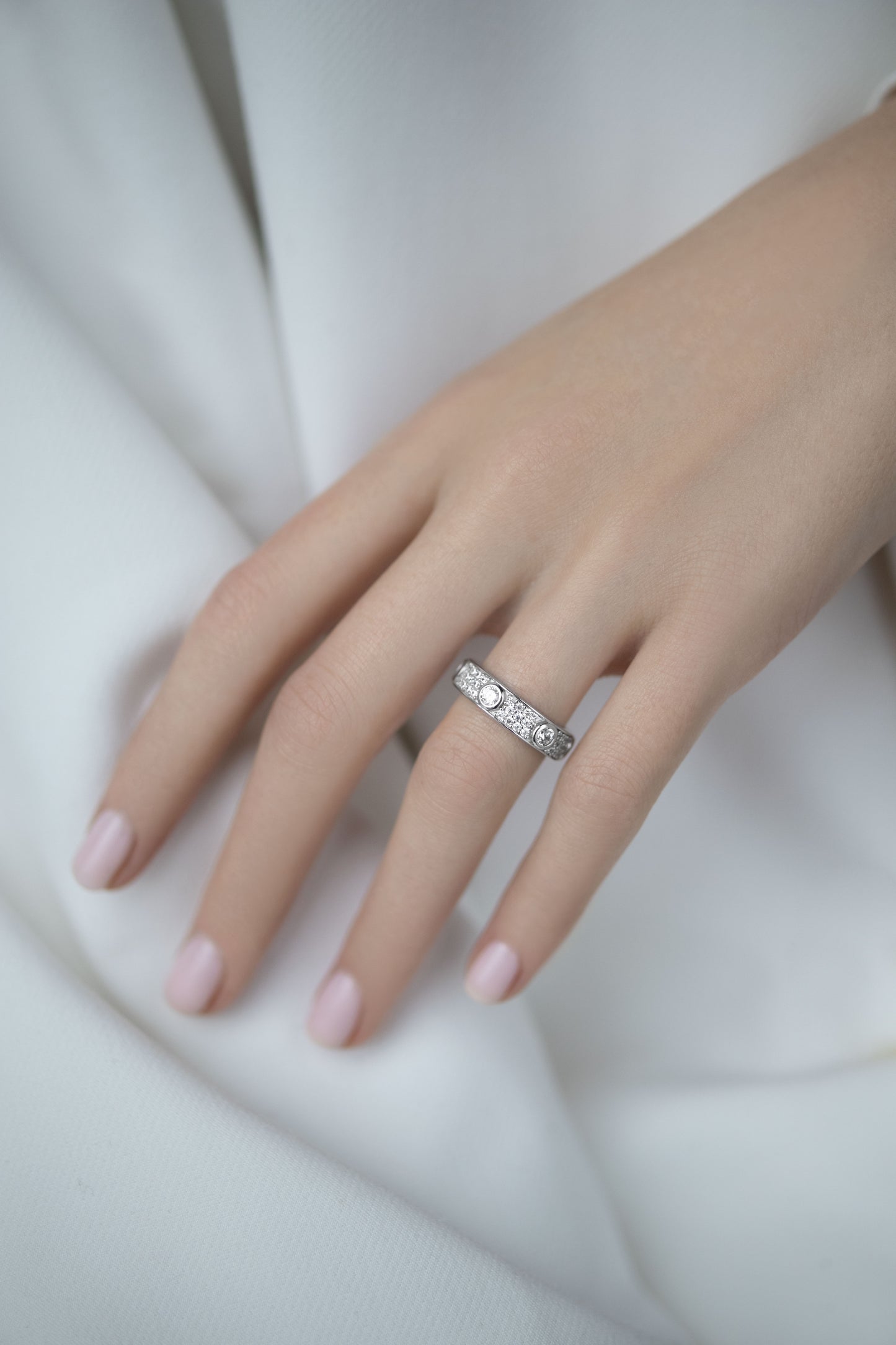 Ring LOVE with stones