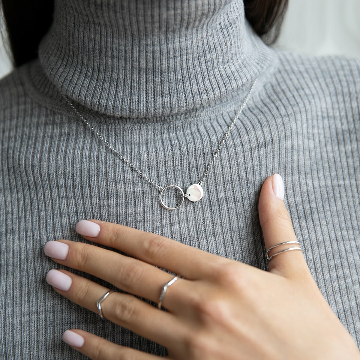 Necklace of Molecule