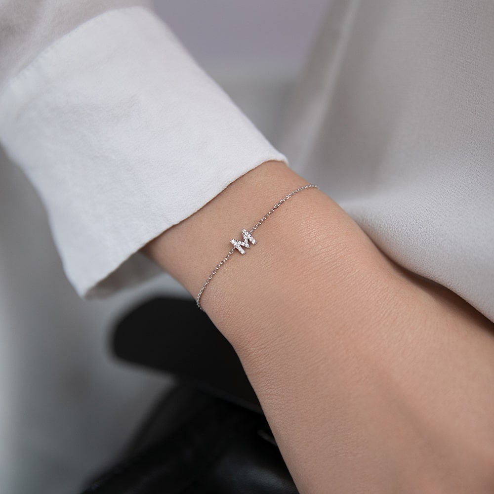 Bracelet with letter M