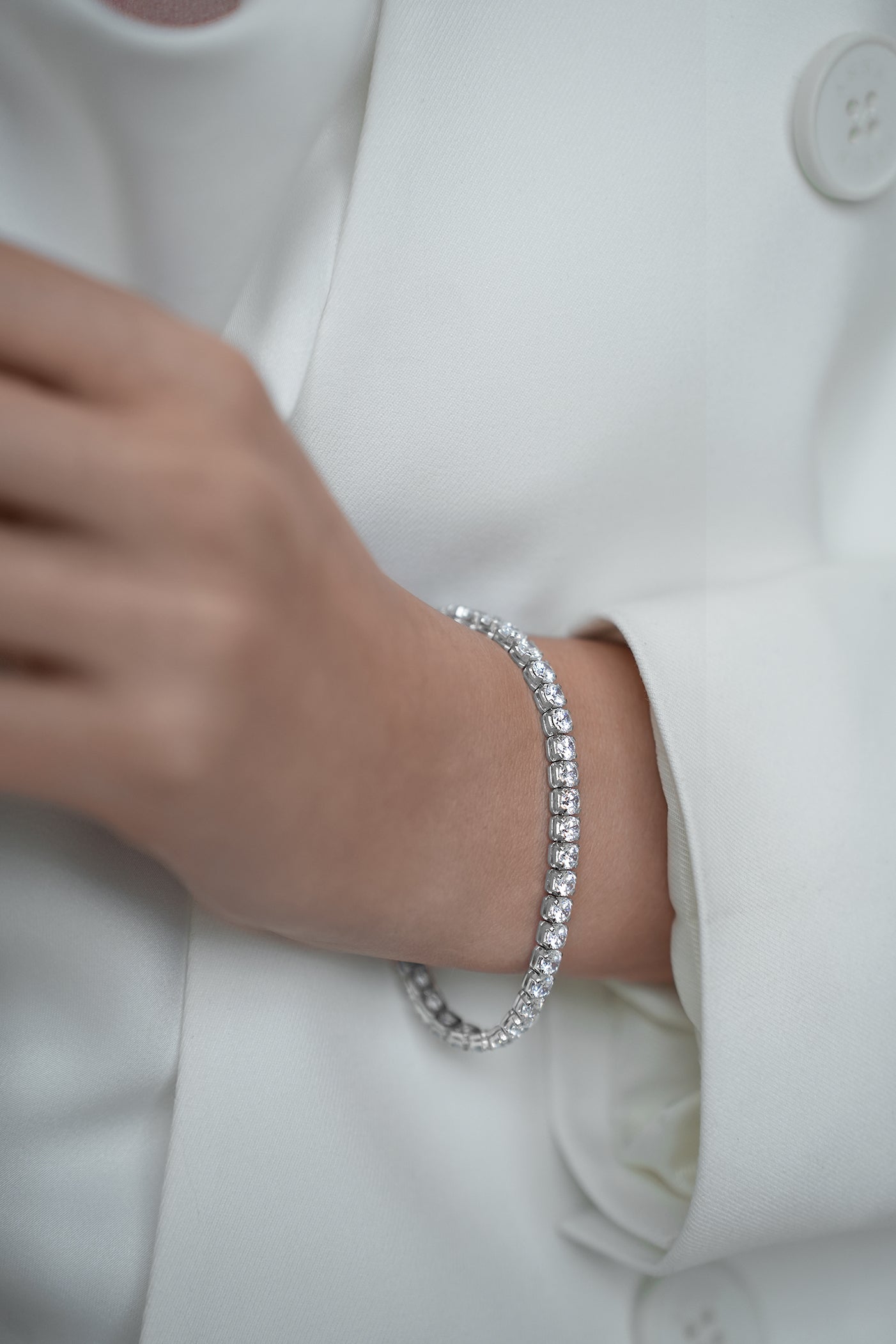 Tennis bracelet with stones 4 mm