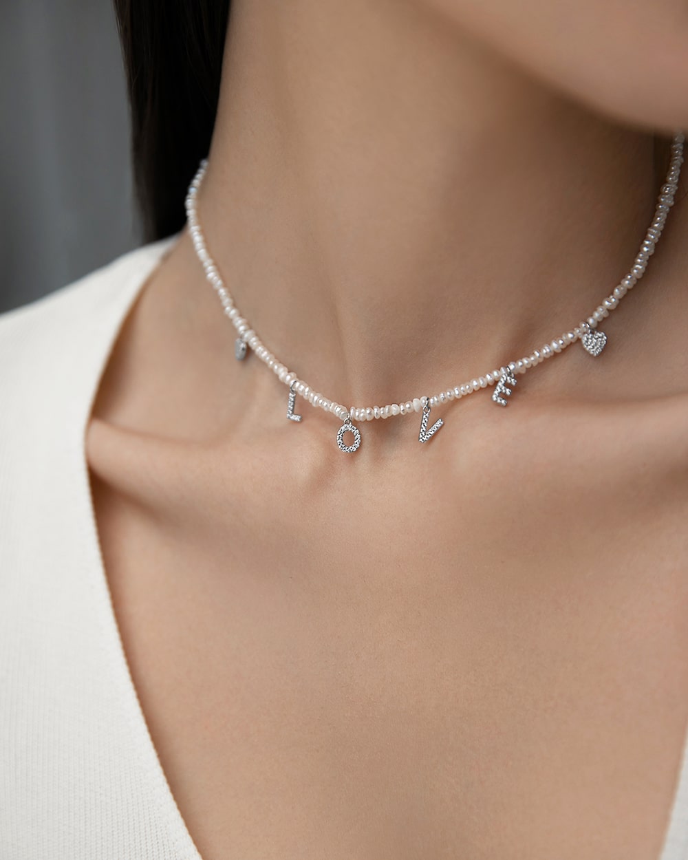 Necklace LOVE with pearls