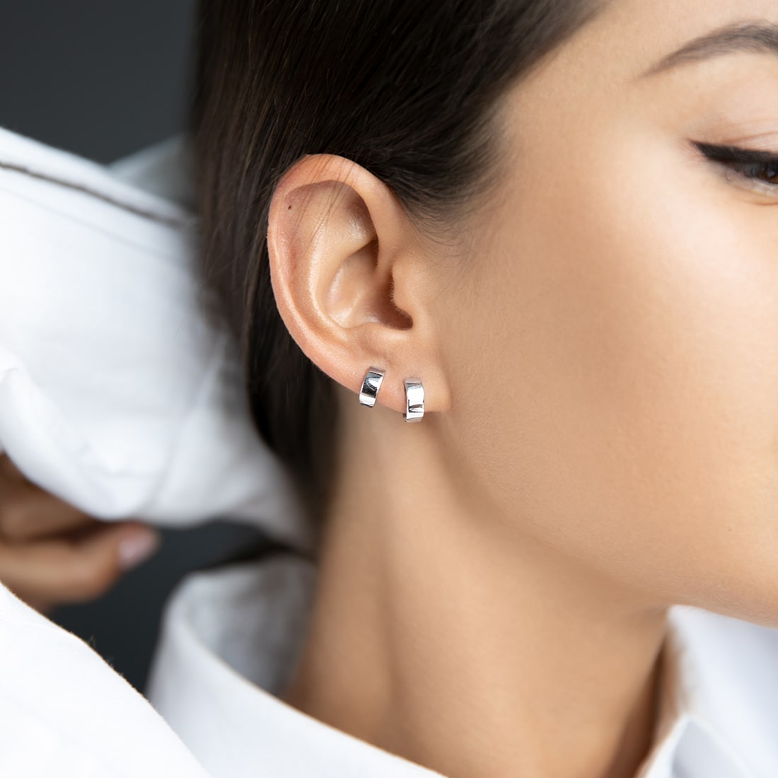 Thickened Huggies Earrings 9mm