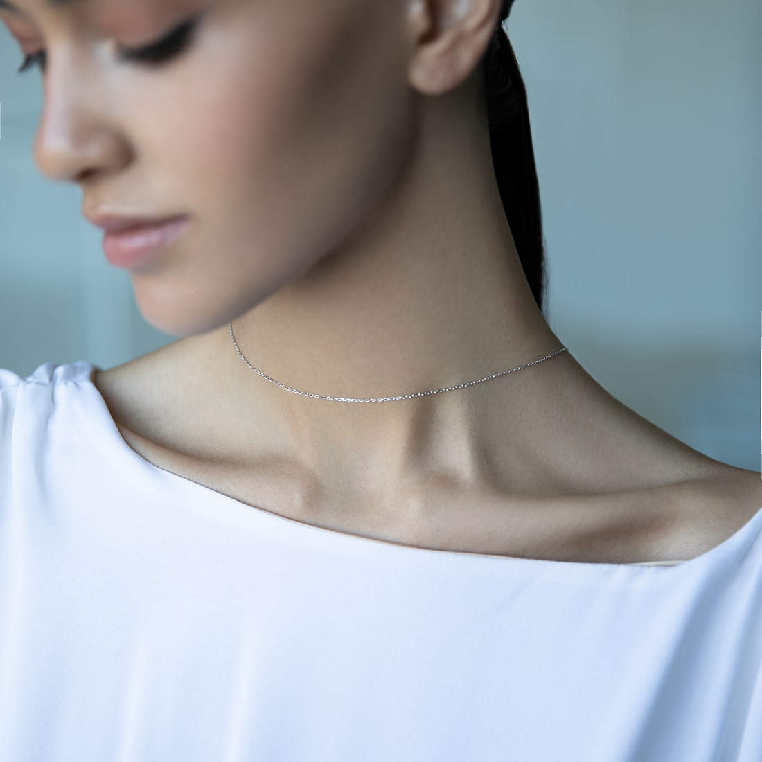 Tie-necklace Sphere