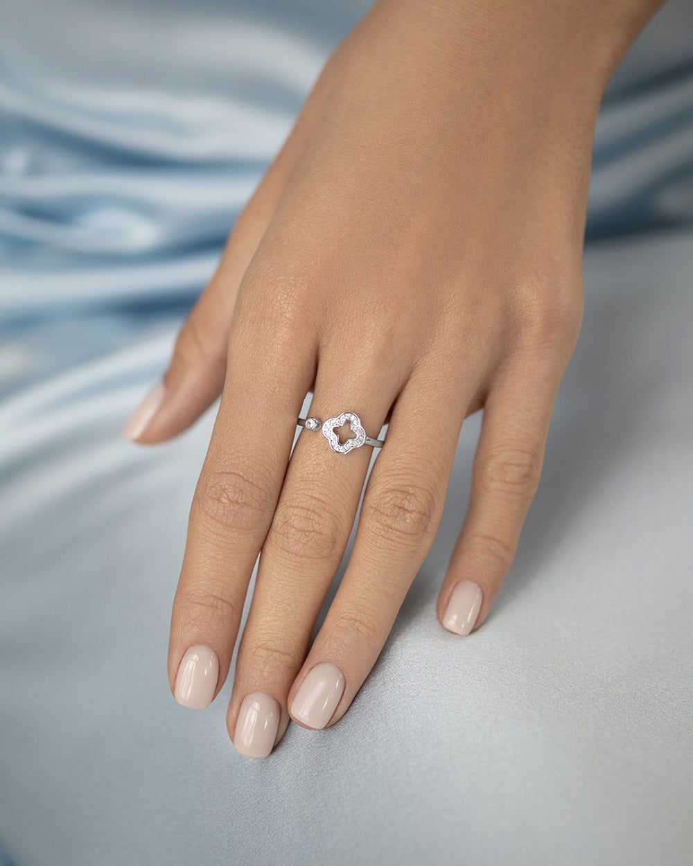 Miniature Clover Ring