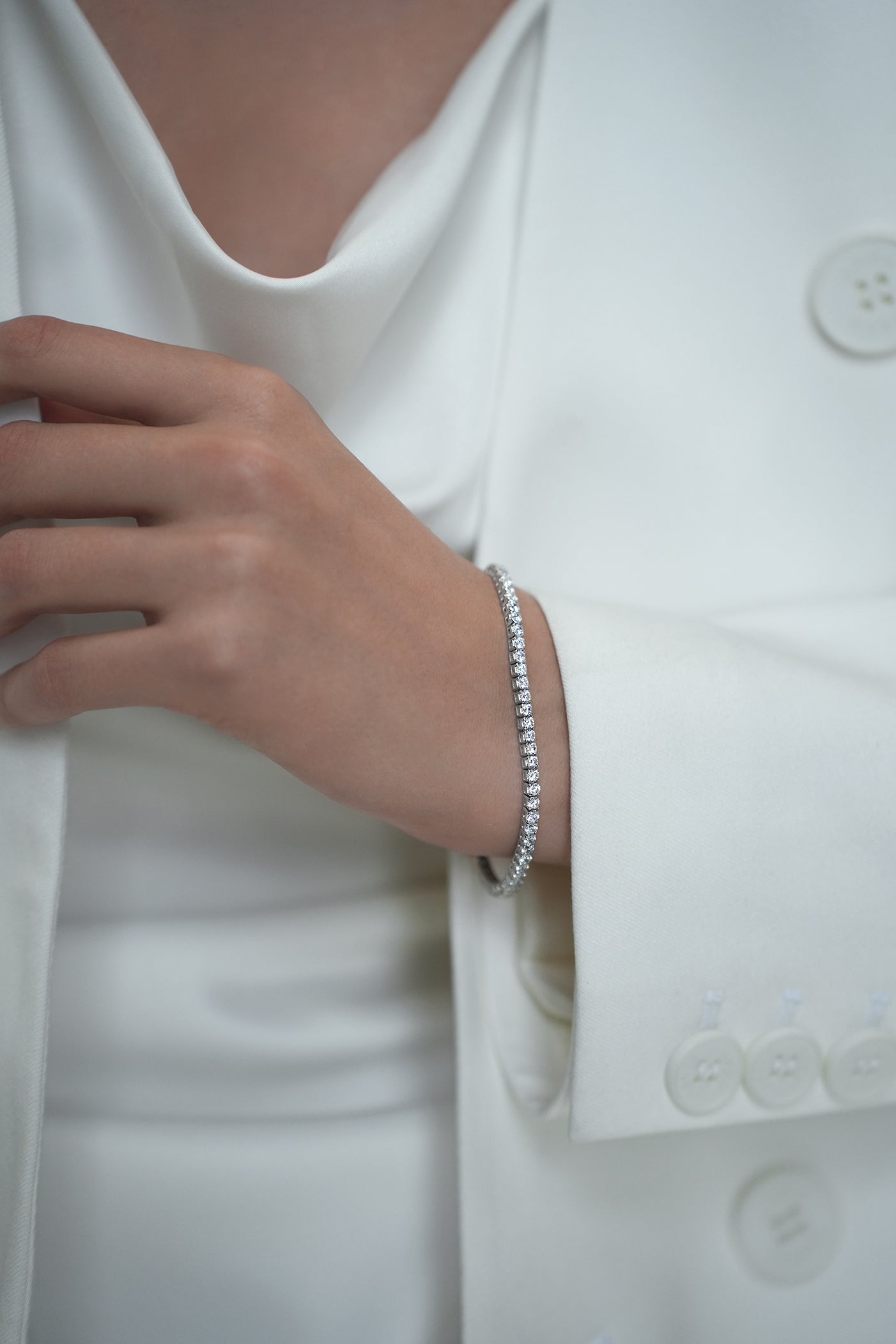 Tennis bracelet with 2mm stones