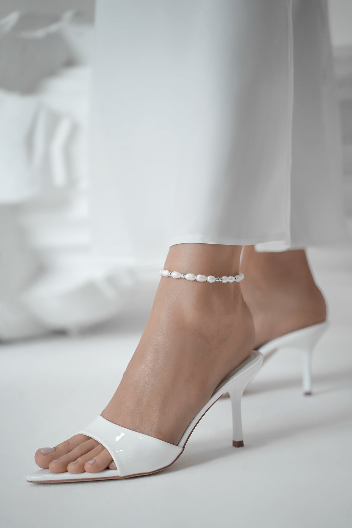 Anklet made of natural pearls Morse alphabet