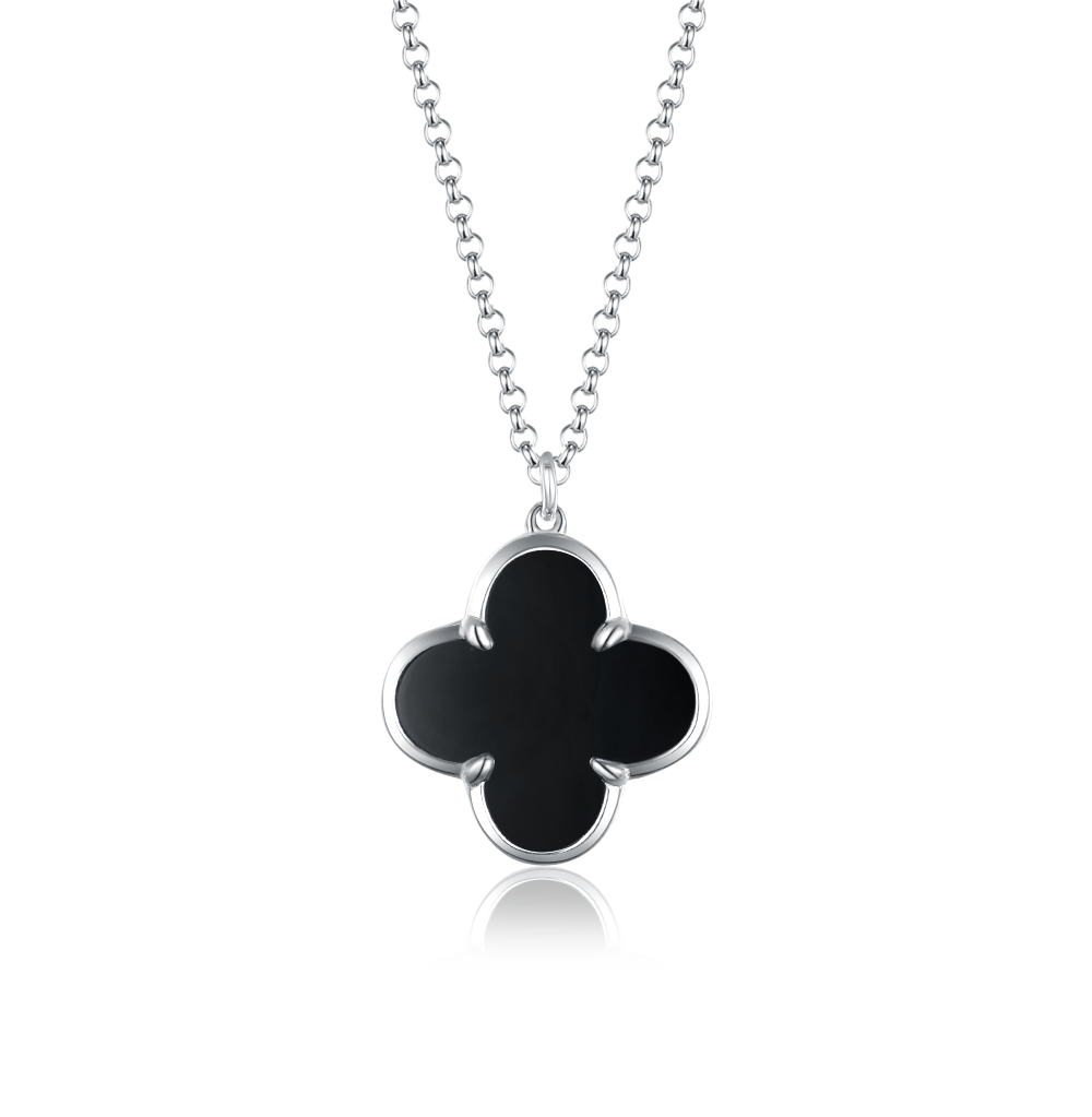 Clover necklace with black onyx