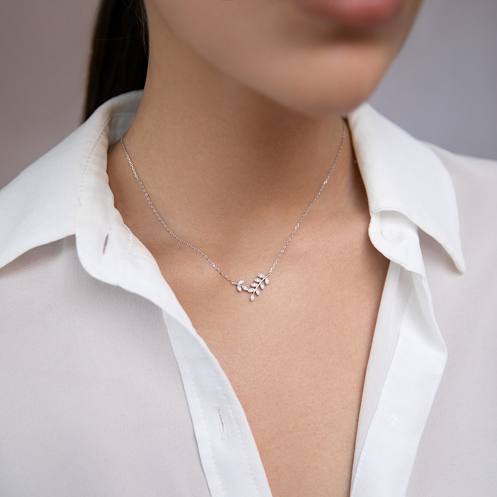 Necklace Leaves