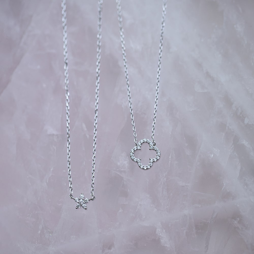 Necklace Clover 40 cm