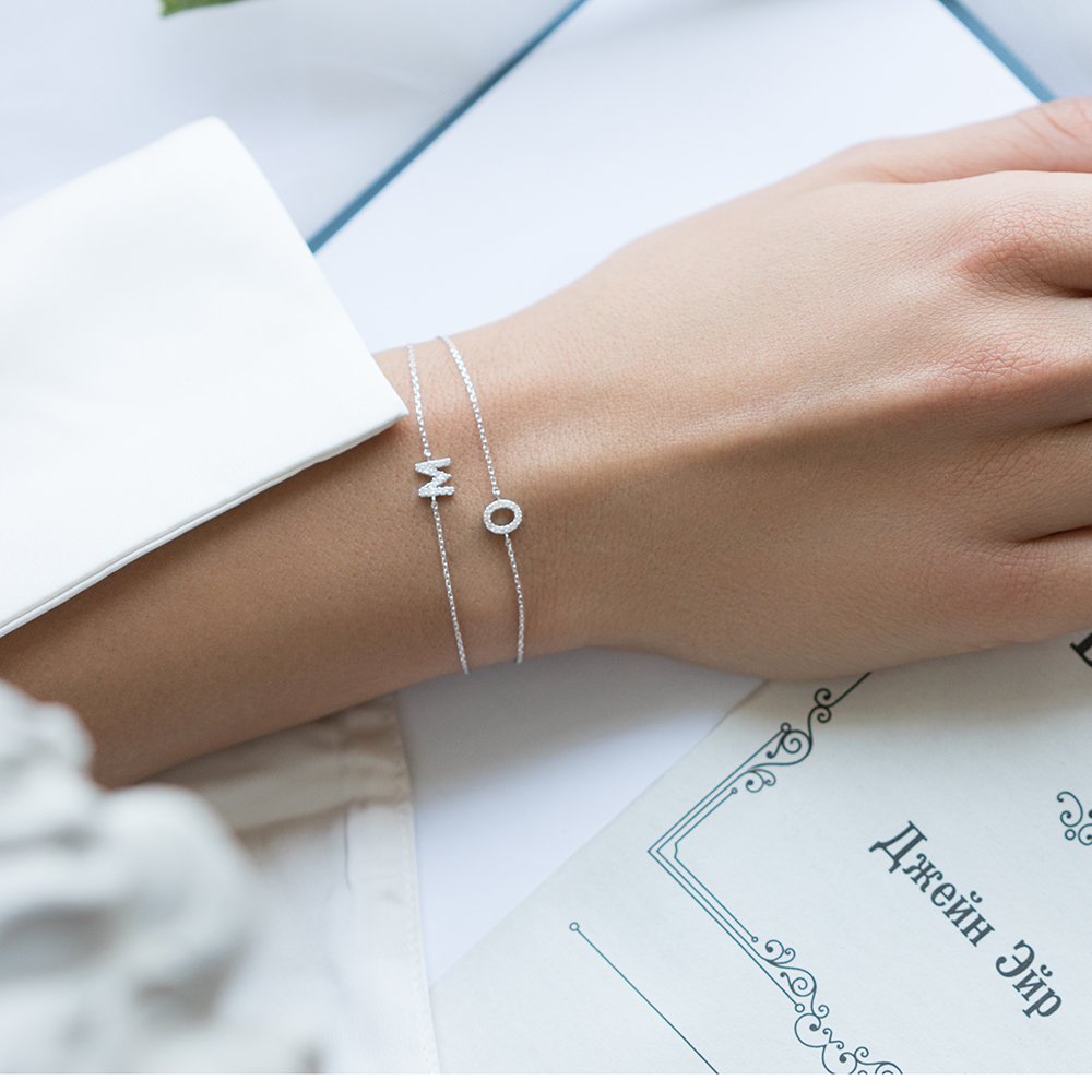 Bracelet with letter M