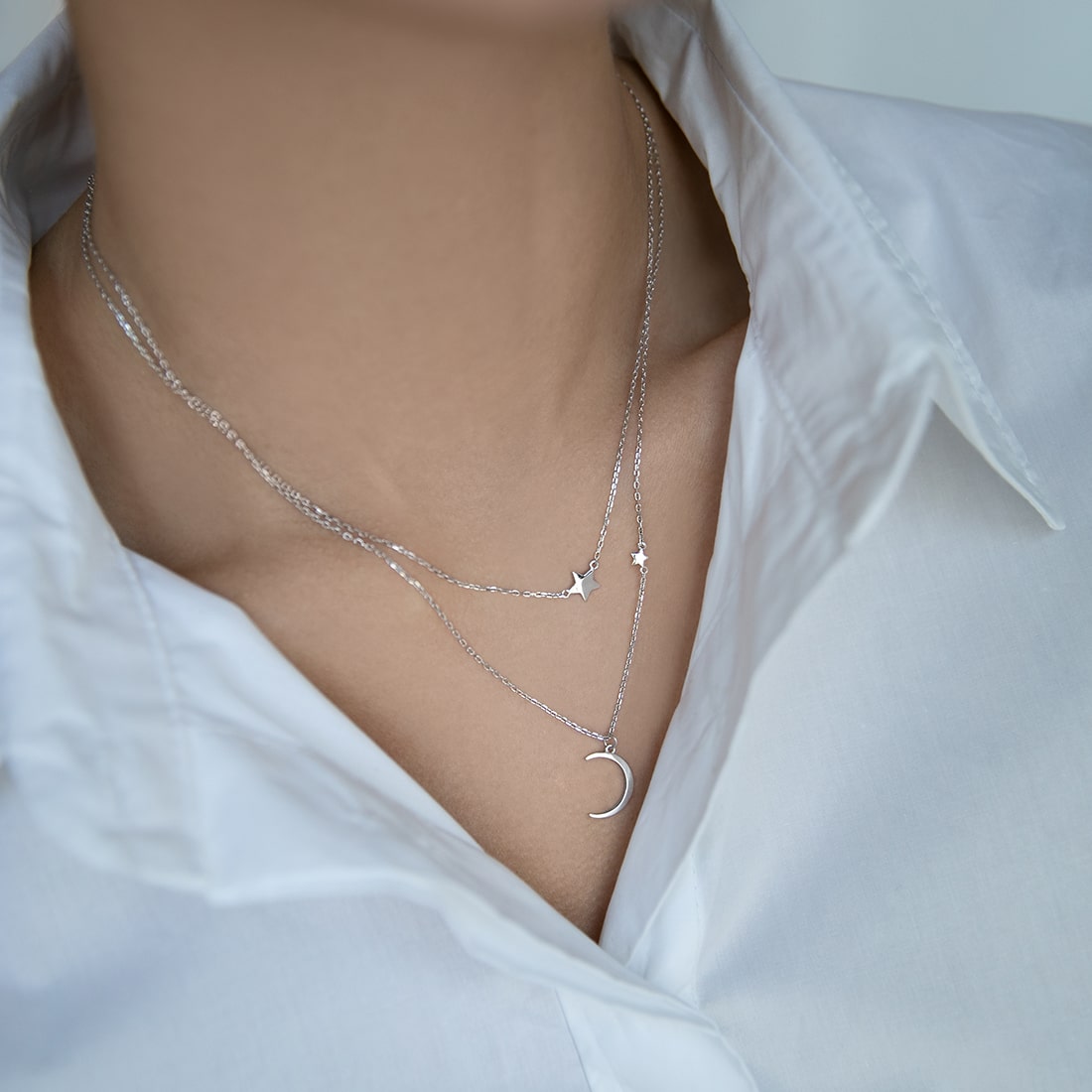 Double necklace Crescent without stones