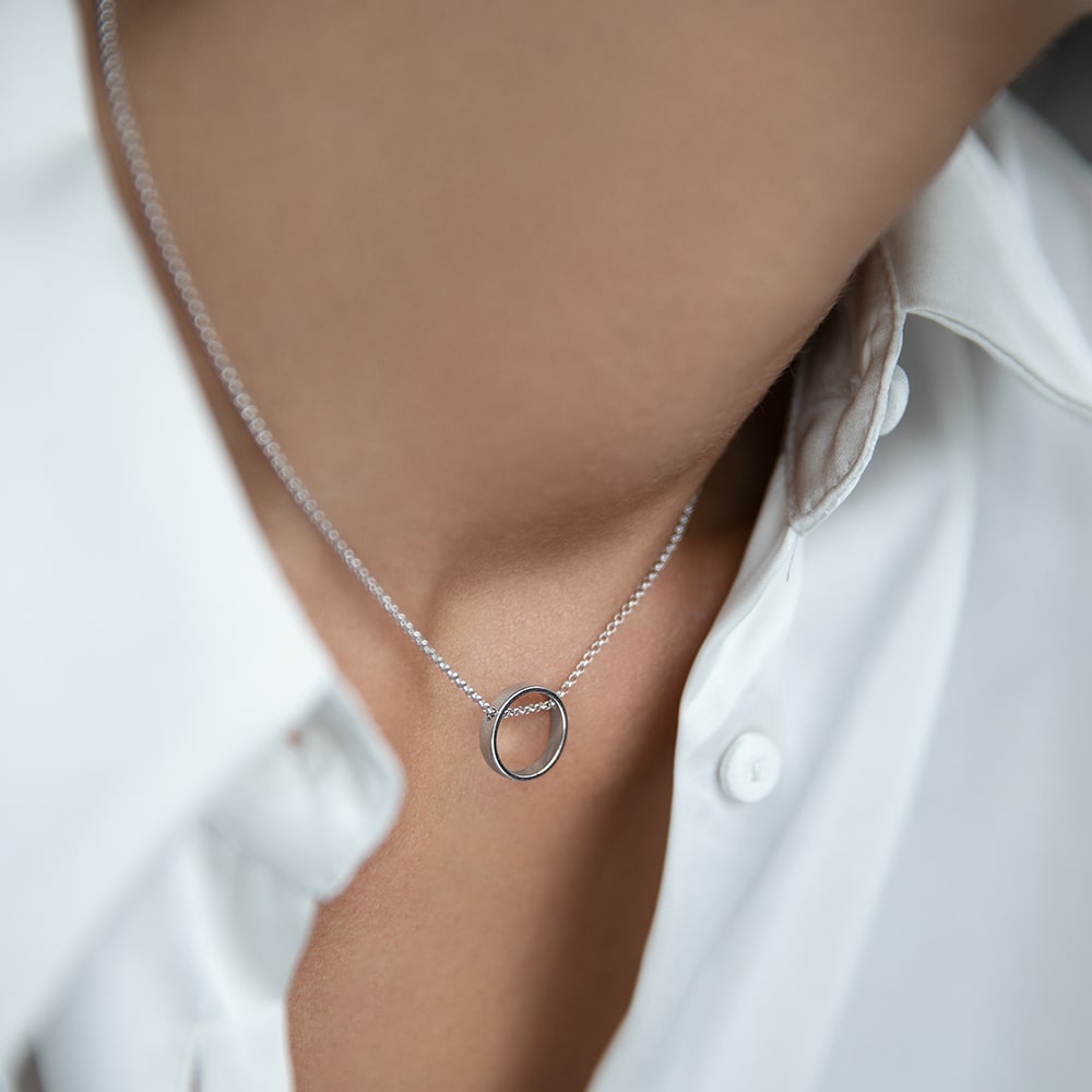 Necklace Circle without stones 35 cm