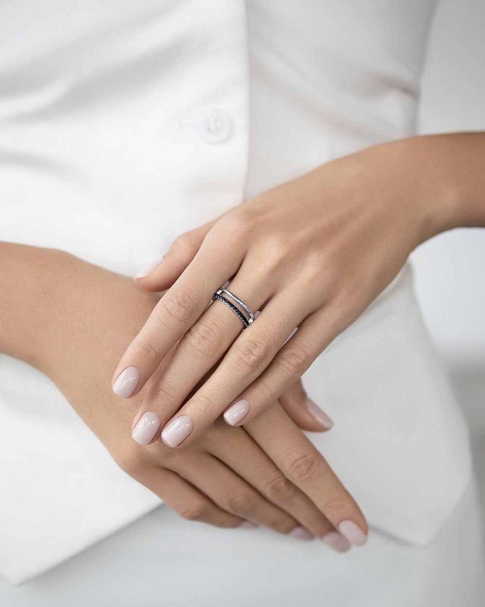 Ring Stripes with black cubic zirconia