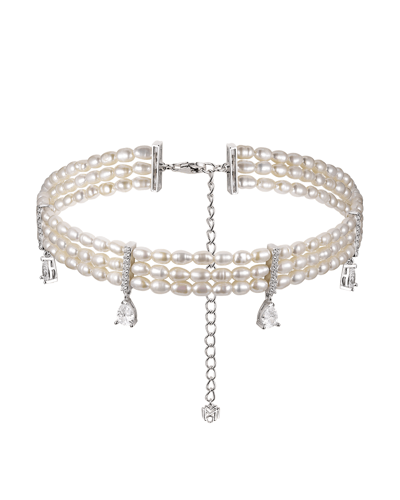 Collar necklace made of pearls with cubic zirconia