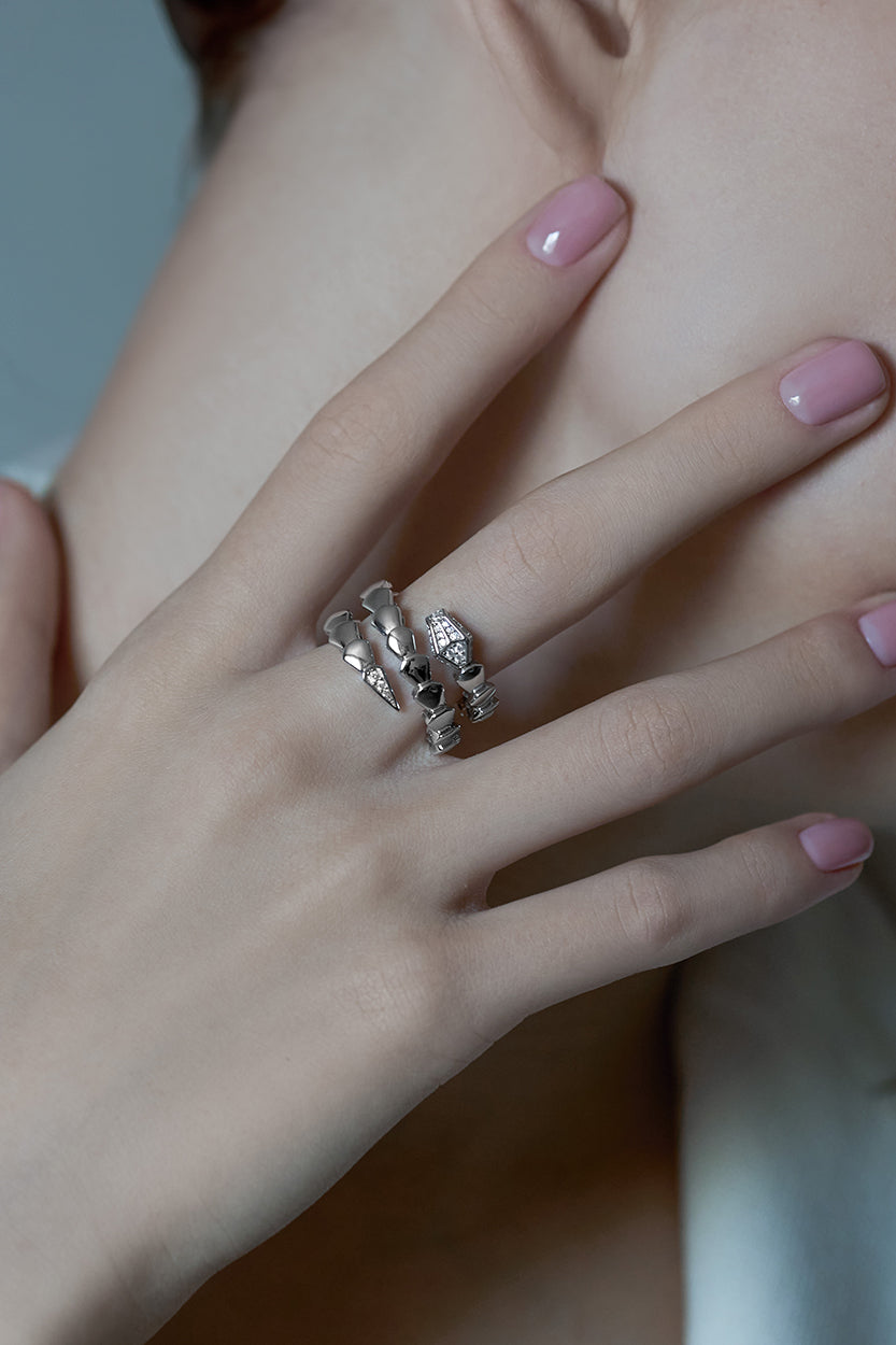 Serpent Serpent Ring