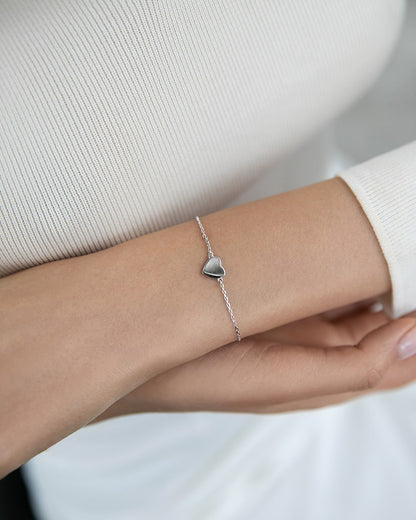 Bracelet with miniature heart