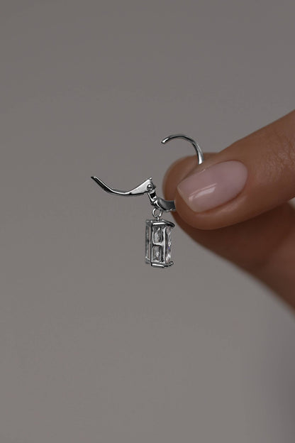 Earrings with Radiant cut High-grade cubic zirconias with a french lock