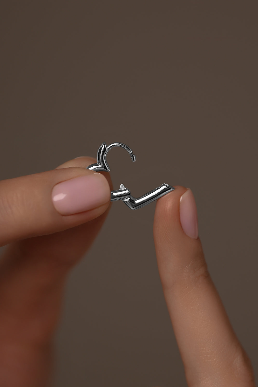 Earrings Heart Side-view