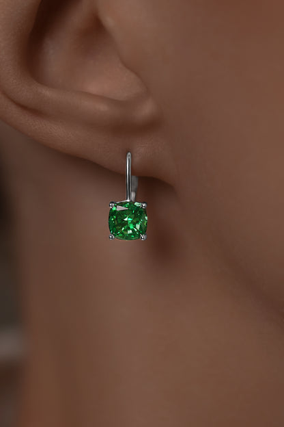 Earrings on French Lock with emerald diamond imitation in Cushion cut