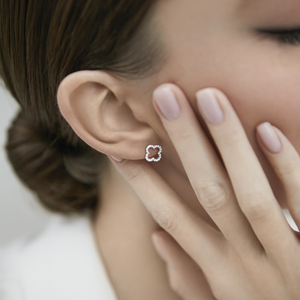 Stud Earrings Clover
