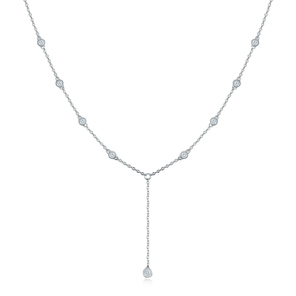 Necklace with short tie