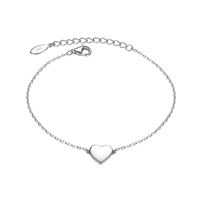 Bracelet with miniature heart