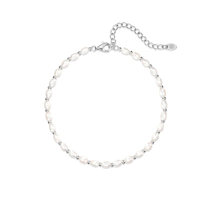 Anklet with small pearls and balls