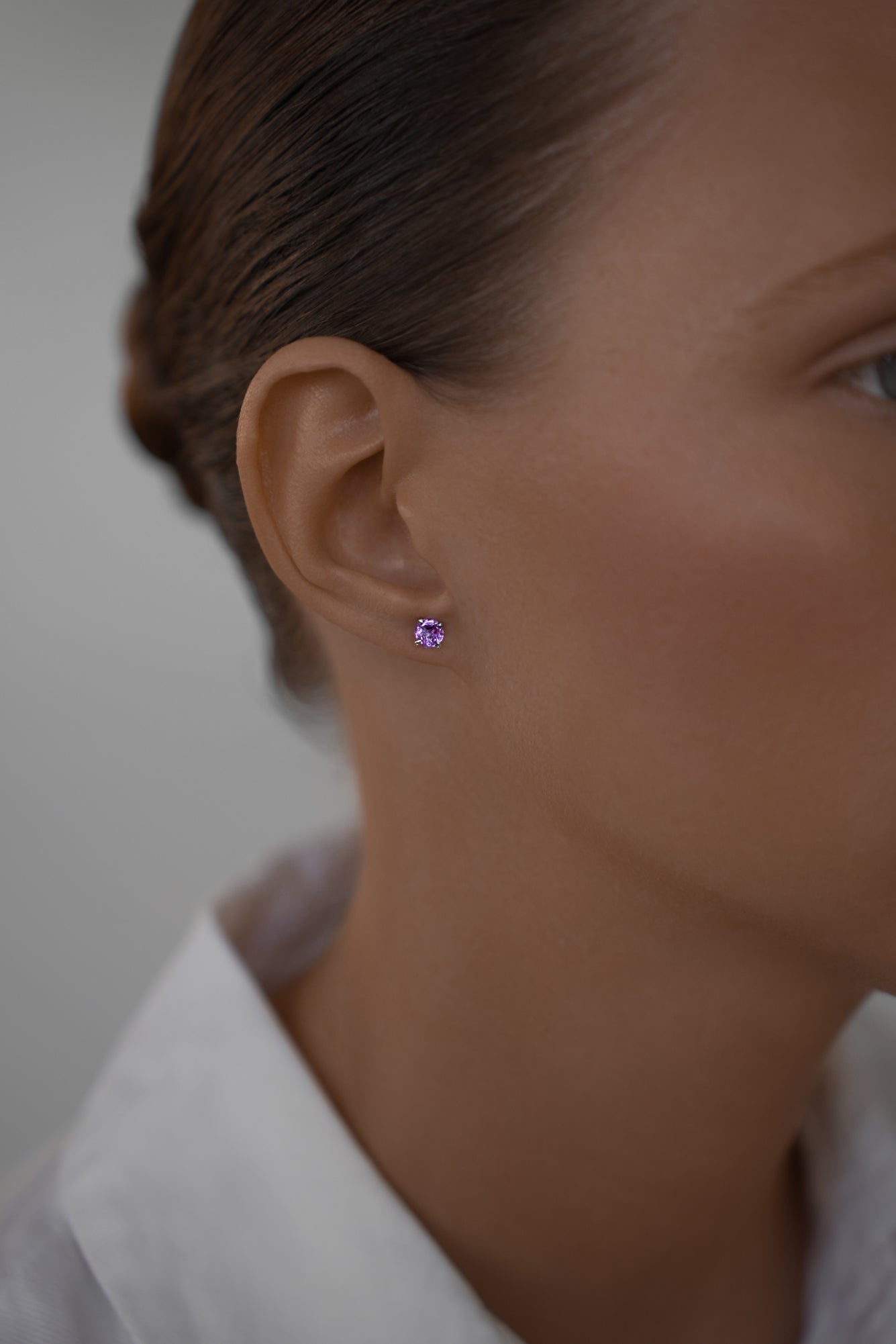 Earstuds natural amethyst 5 mm