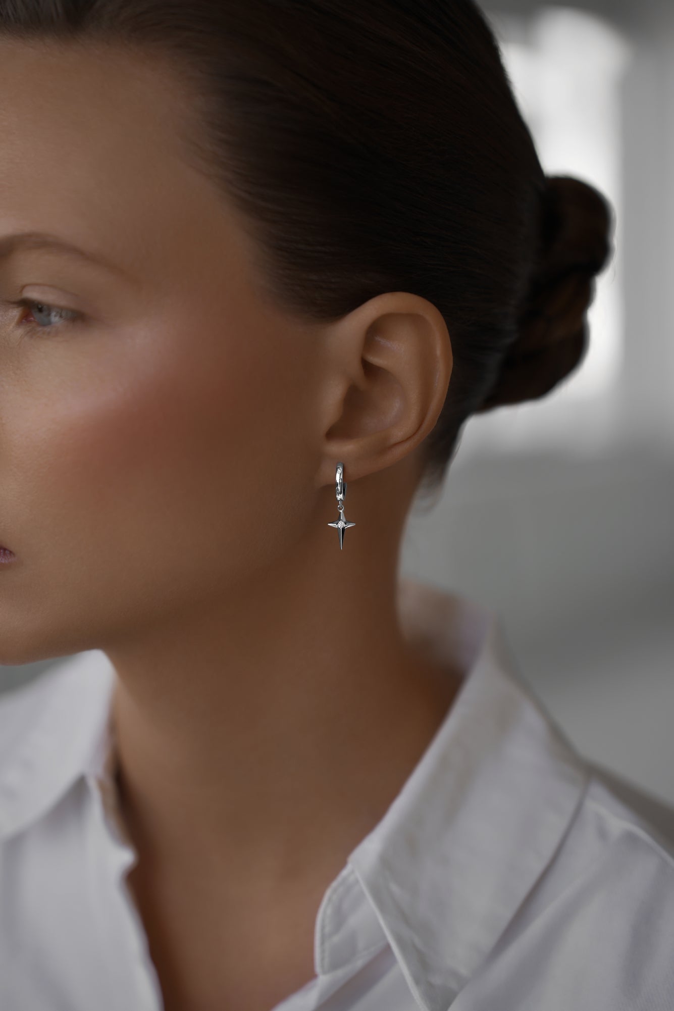 Earrings Polar star on huggies lock