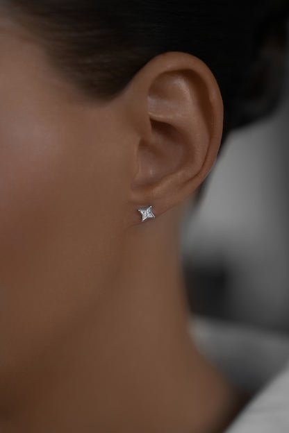 Earstuds moon and star