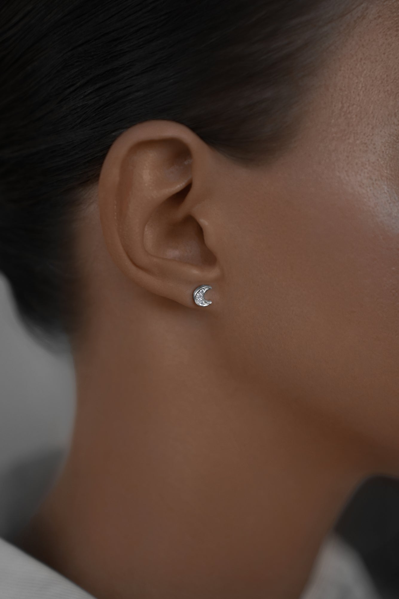 Earstuds moon and star