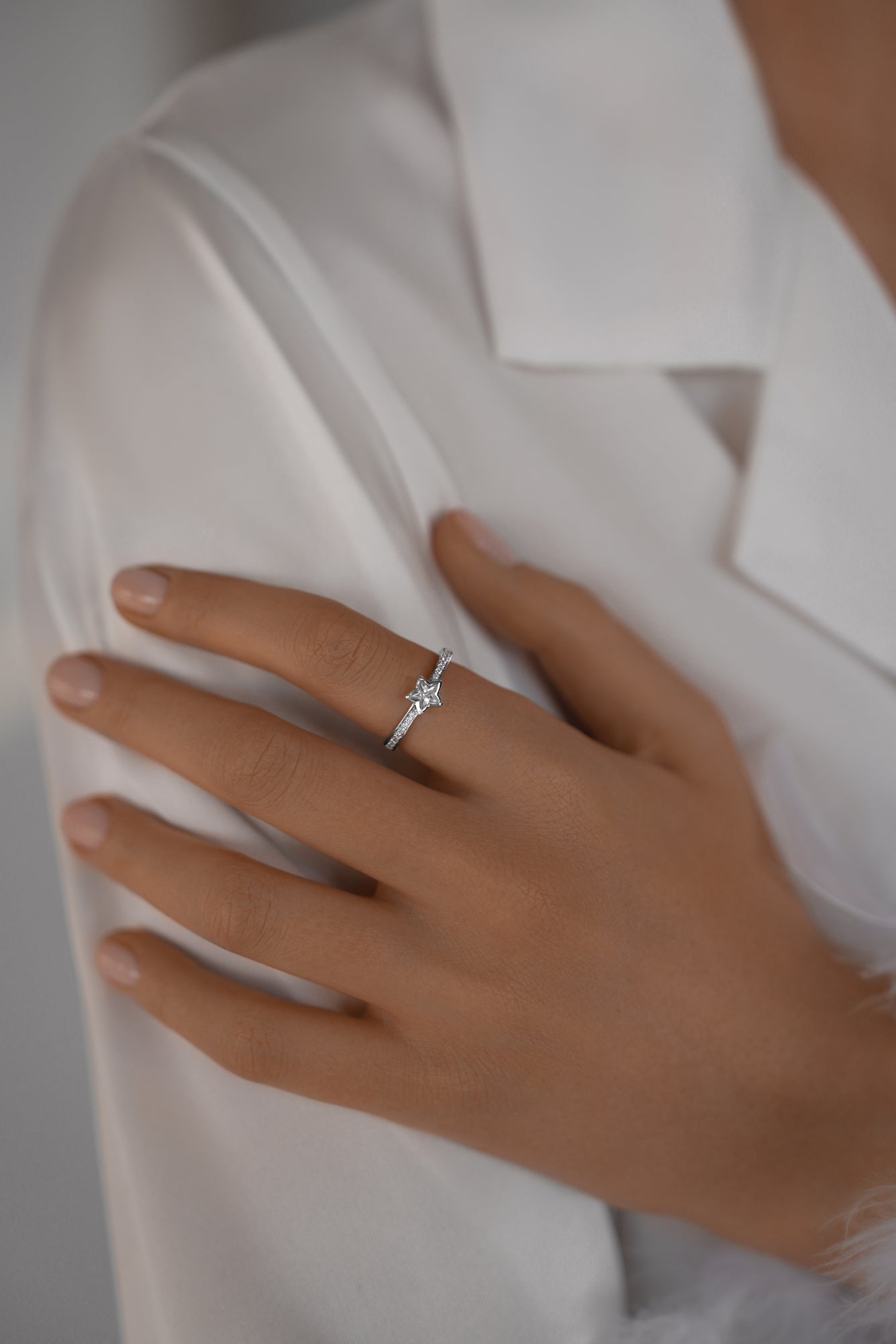 Ring Single star