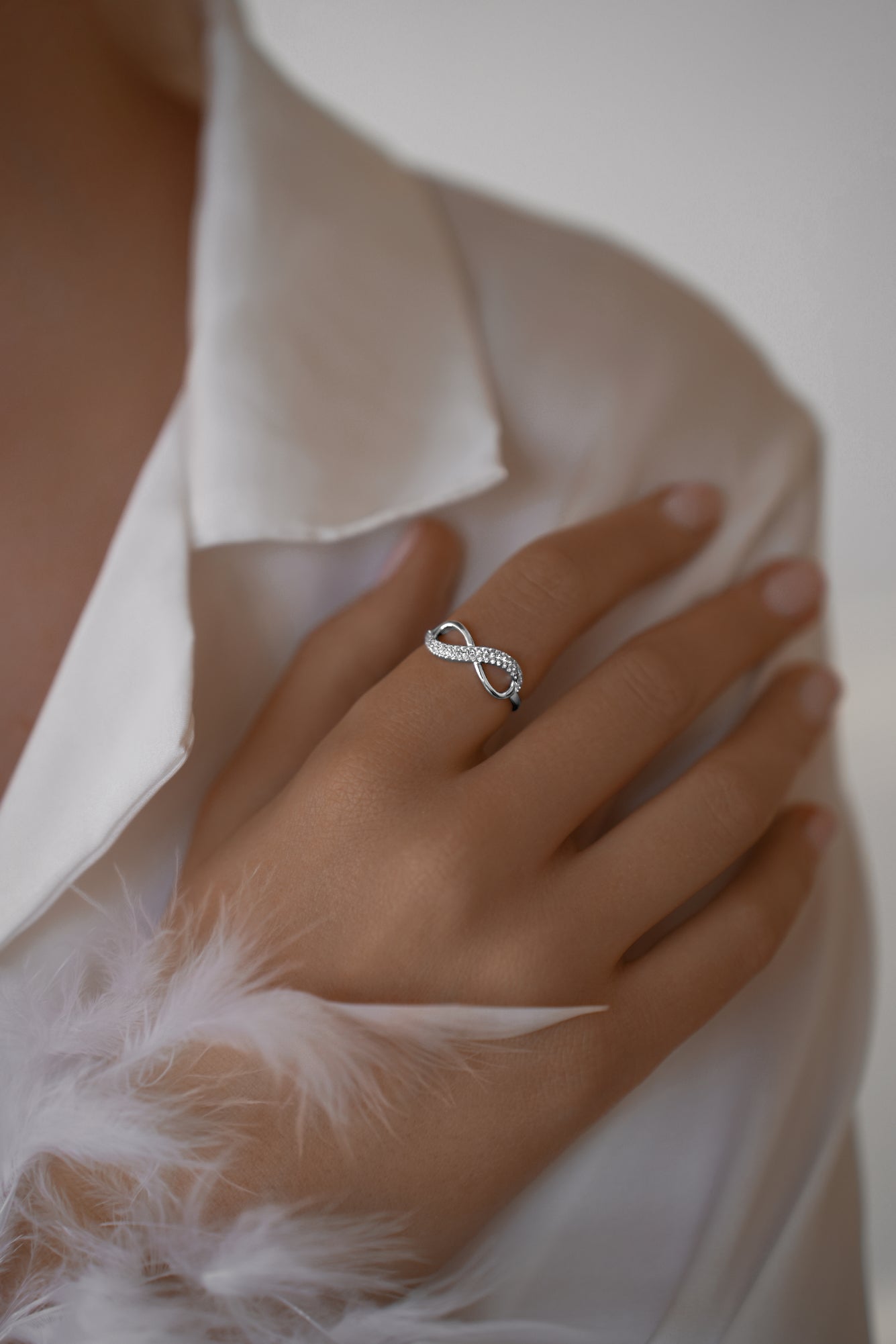 Ring infinity