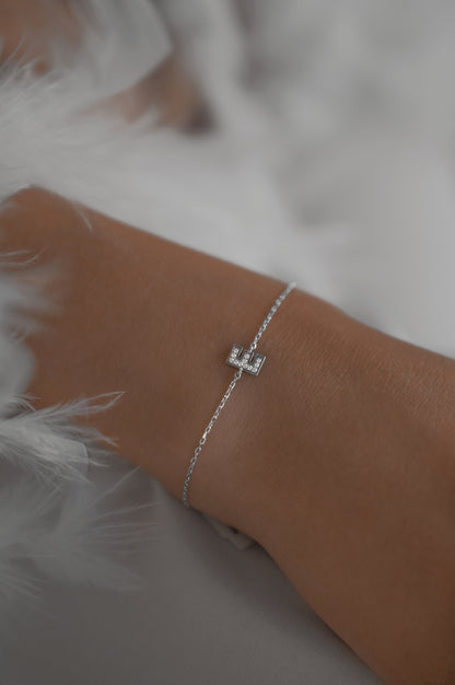 Bracelet with letter E