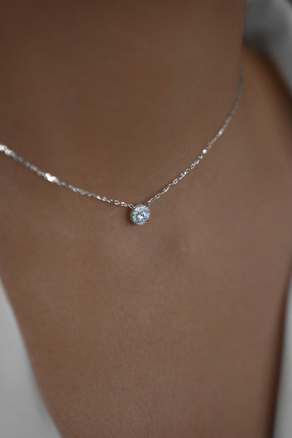 Necklace Pavé Solitaire