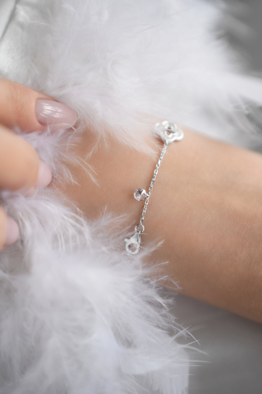 Triple Lacy Clover Bracelet