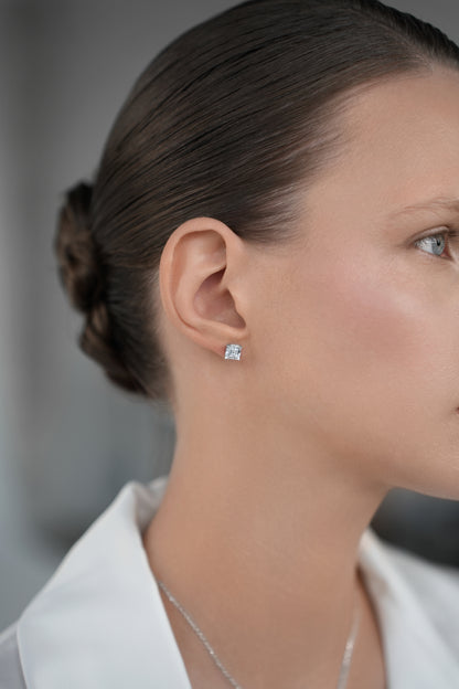 Earstuds Princess cut CZ
