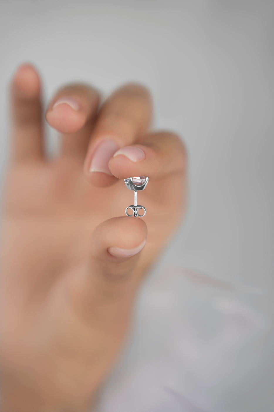 Earstuds Princess cut CZ