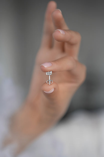 Earstuds Heart cut CZ