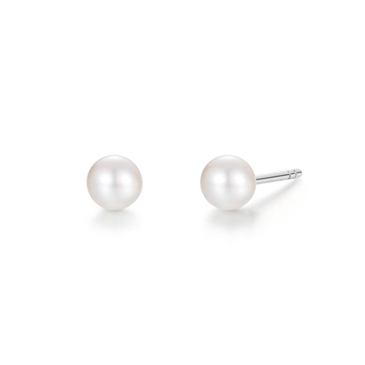 Pearl studs