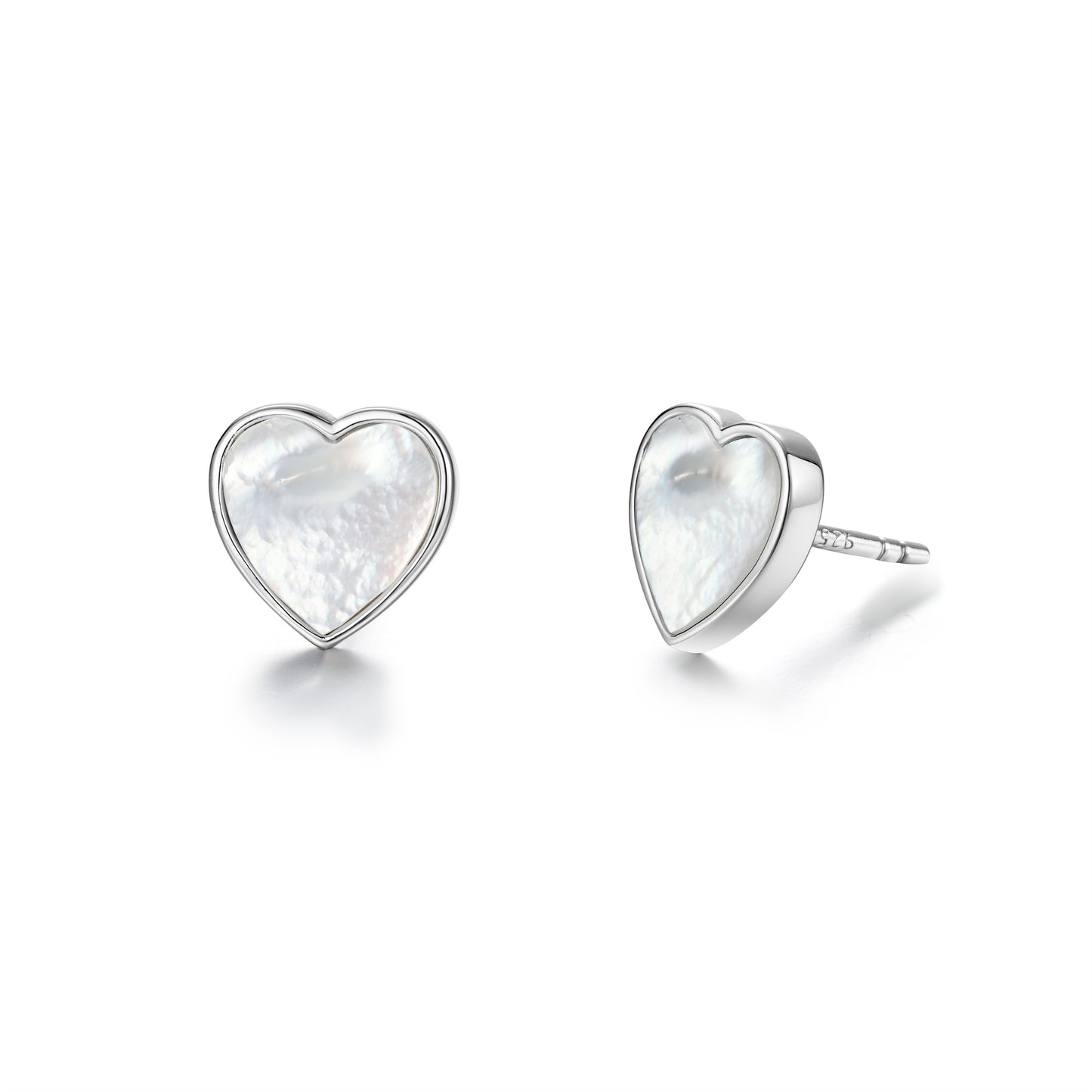 Earstuds Heart with white mother of pearl