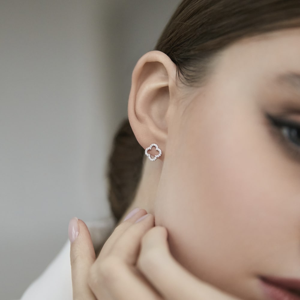 Stud Earrings Clover