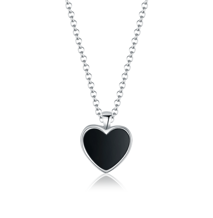 Heart necklace with onyx
