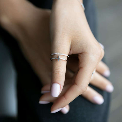 Double Ring Cross