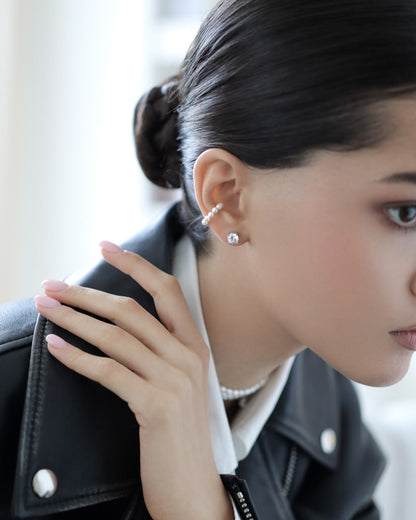 Stud earrings with cubic zirconia 6 mm