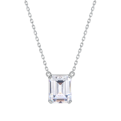 Necklace with a stone in a baguette cut